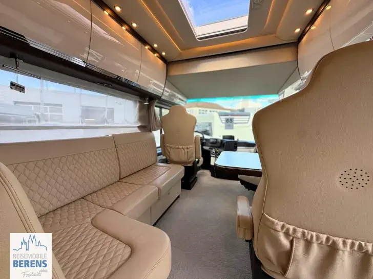 Fahrzeugbild Morelo Empire Liner 98 MB MB Actros 1840 L #11
