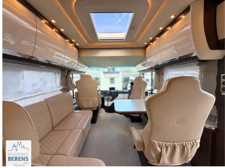 Fahrzeugbild Morelo Empire Liner 98 MB MB Actros 1840 L #12