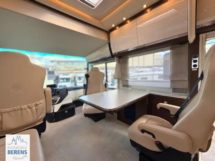 Fahrzeugbild Morelo Empire Liner 98 MB MB Actros 1840 L #13