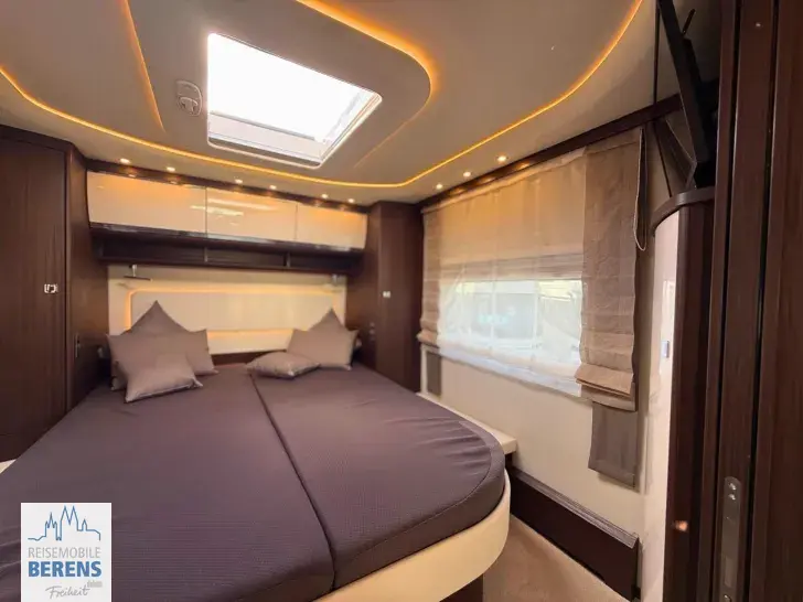 Fahrzeugbild Morelo Empire Liner 98 MB MB Actros 1840 L #34