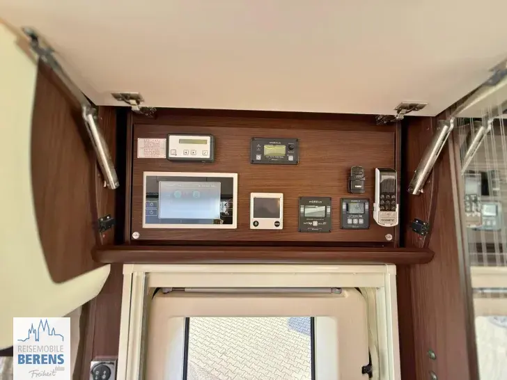Fahrzeugbild Morelo Empire Liner 98 MB MB Actros 1840 L #37
