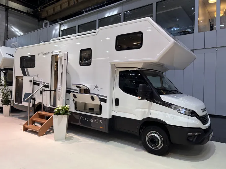 Fahrzeugbild Phoenix MaXi-Alkoven 7900 QRSL #1