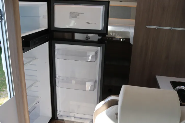 Fahrzeugbild Carado T 447 PRO+TV+Optik P.+Gr. Kühlschrank+Automatik+ #22