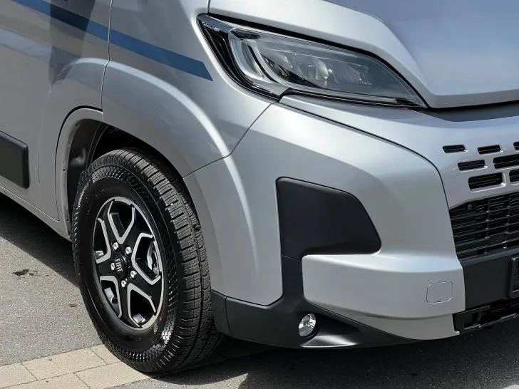 Fahrzeugbild Carado Camper Van 541Pro+Markise+Schlafdach+ACC+FULLLED #9