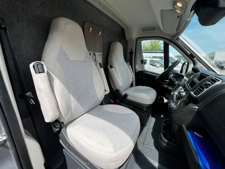 Fahrzeugbild Carado Camper Van 541Pro+Markise+Schlafdach+ACC+FULLLED #18