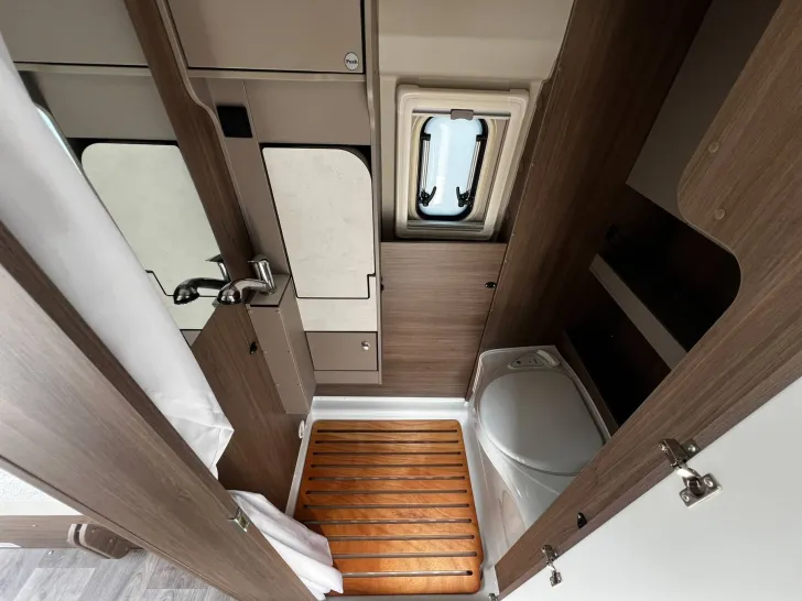Fahrzeugbild Carado Camper Van 541Pro+Markise+Schlafdach+ACC+FULLLED #19
