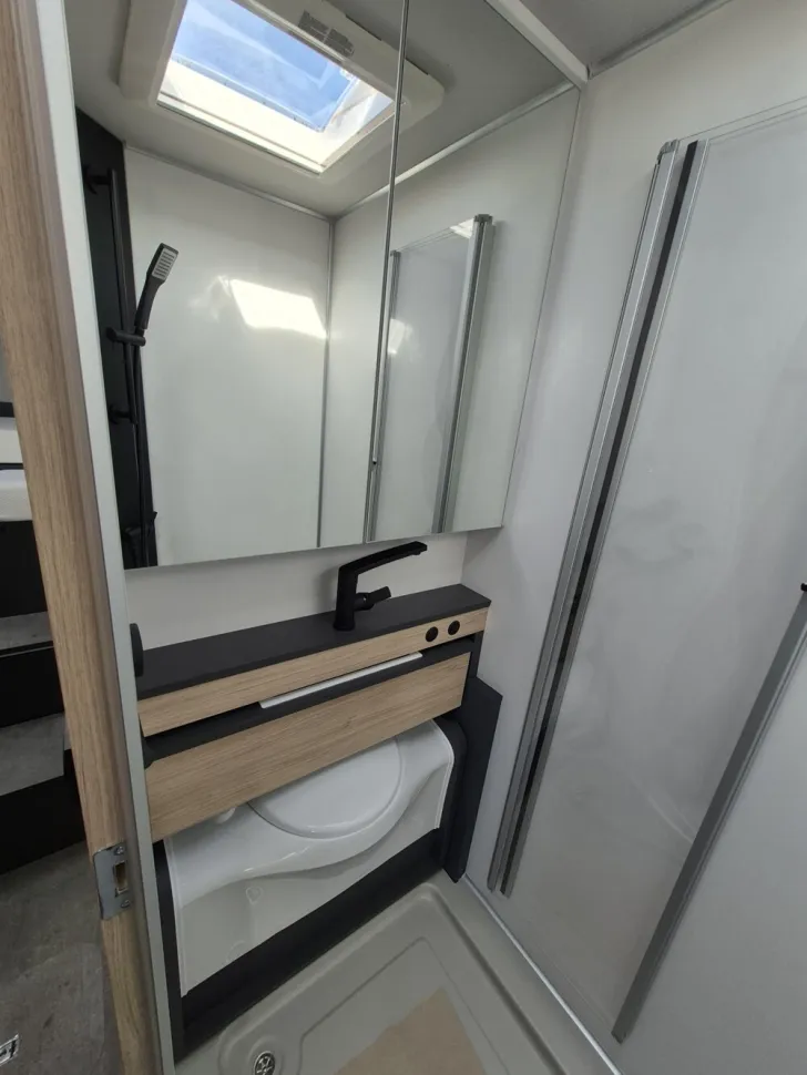 Fahrzeugbild Frankia Neo MT 7 GDK NEO 4,5 t. #12