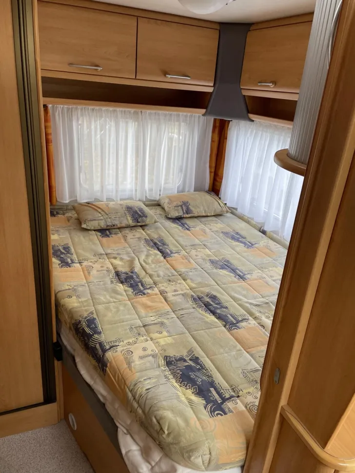 Fahrzeugbild Knaus Südwind 450 TF #8