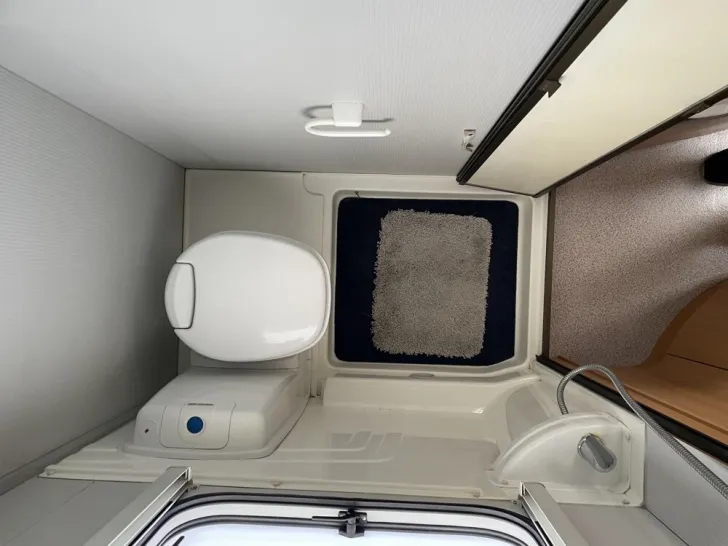 Fahrzeugbild Knaus Südwind 450 TF #11