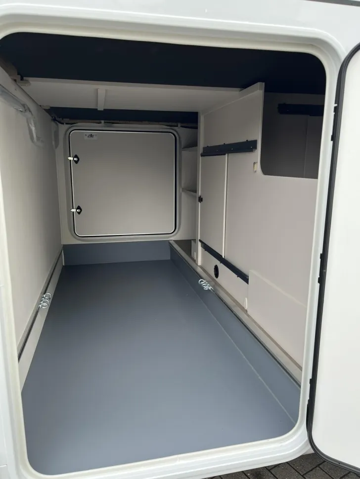 Fahrzeugbild LMC Tracer 690 EL #15