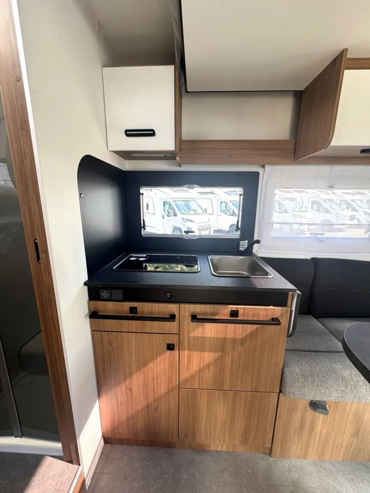 Fahrzeugbild Chausson Teilintegrierte 777 Titanium Line #8