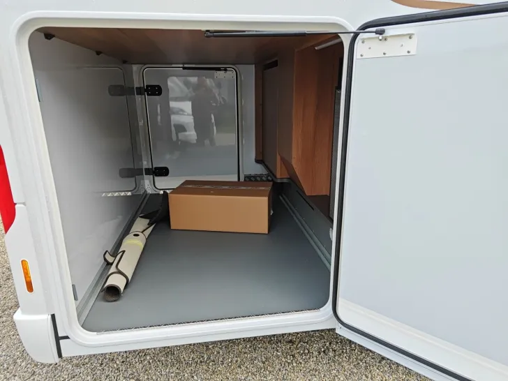 Fahrzeugbild Carthago c-compactline I 143 LE C2-tourer C1-tourer #23
