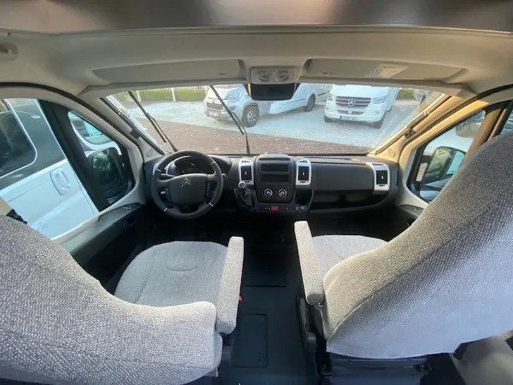 Fahrzeugbild Pössl Trenta 600 R Citroen 140 PS Raumbad #8
