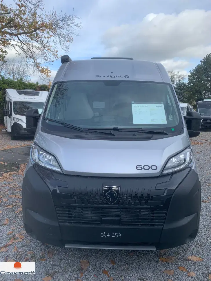 Fahrzeugbild Sunlight Camper Van Cliff 600 IC-Line Sondermodell IC-Line Automatik #4