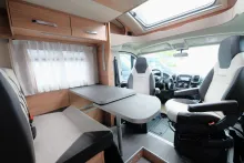 Fahrzeugbild Weinsberg CaraSuite 650 MEG 8-Stufen-Wandlerautomatik #12