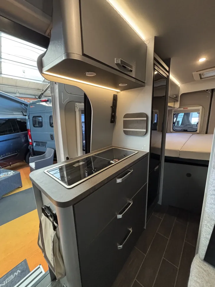 Fahrzeugbild Weinsberg CaraTour 600 MQ 150L-Kühlschrank Aufstelldach #8