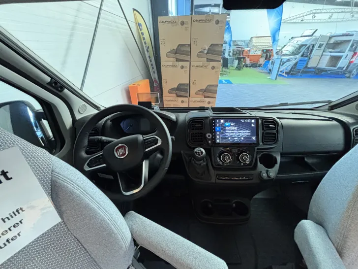Fahrzeugbild Weinsberg CaraTour 600 MQ 150L-Kühlschrank Aufstelldach #12