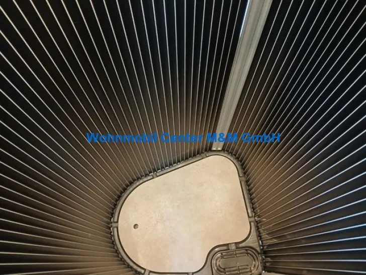 Fahrzeugbild Dethleffs Globetrail 600 ER Automatik LED Leder ACC Kamera #13