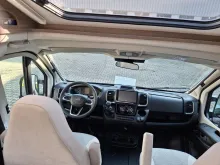 Fahrzeugbild Carado V 337 pro+, safety acc, multimedia #19
