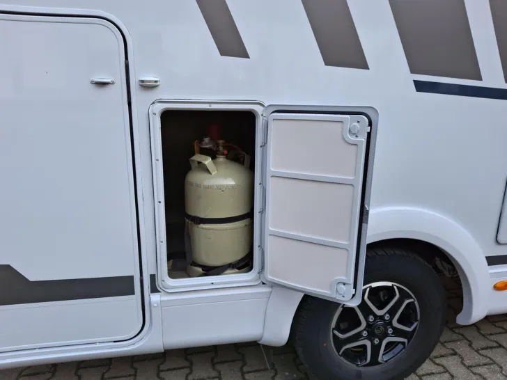 Fahrzeugbild Carado T 328 pro+, Automatik, Multimedia #10