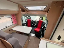 Fahrzeugbild Sunlight T 66 #5