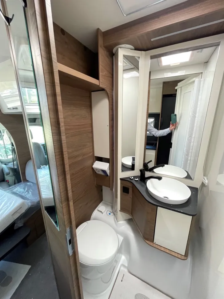 Fahrzeugbild Corigon Teilintegriert Slim TS 70 LS #12