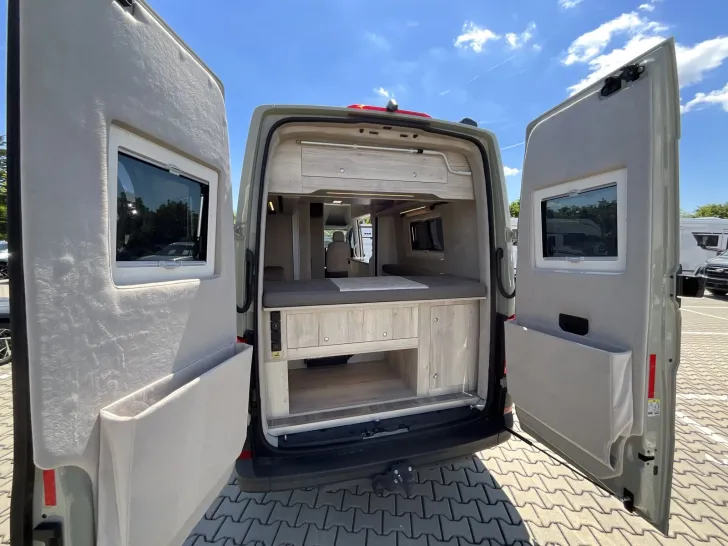 Fahrzeugbild Megamobil Andere Lounge 680S Twin MAN+MaxxFan+18 Alu #21
