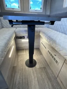 Fahrzeugbild Megamobil Andere Lounge 680S Twin MAN+MaxxFan+18 Alu #26