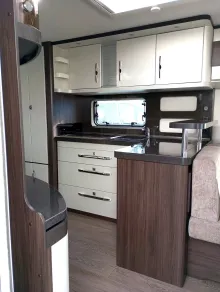 Fahrzeugbild Hobby Prestige 720 WQC #5