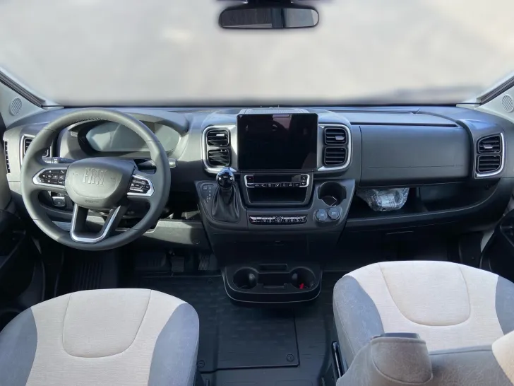 Fahrzeugbild Weinsberg CaraCompact EDITION PEPPER 600 MF Licht u. Sicht Paket #10