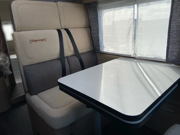 Fahrzeugbild Weinsberg CaraCompact EDITION PEPPER 600 MF Licht u. Sicht Paket #12