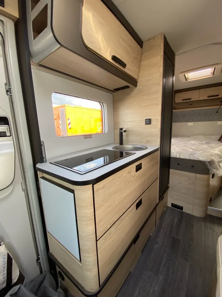 Fahrzeugbild Weinsberg CaraCompact EDITION PEPPER 600 MF Licht u. Sicht Paket #13