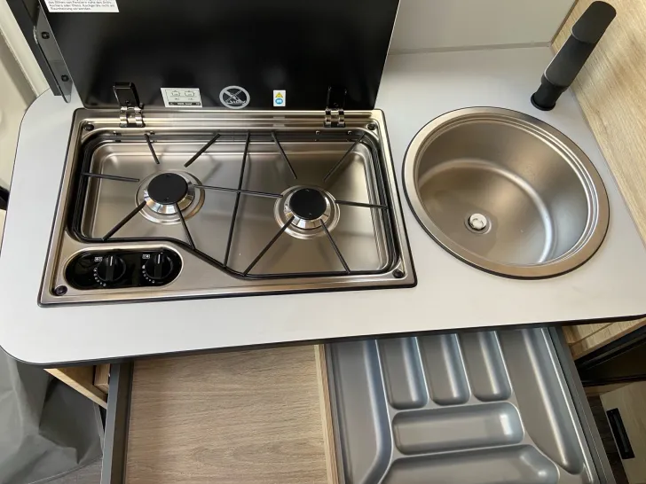 Fahrzeugbild Weinsberg CaraCompact EDITION PEPPER 600 MF Licht u. Sicht Paket #14
