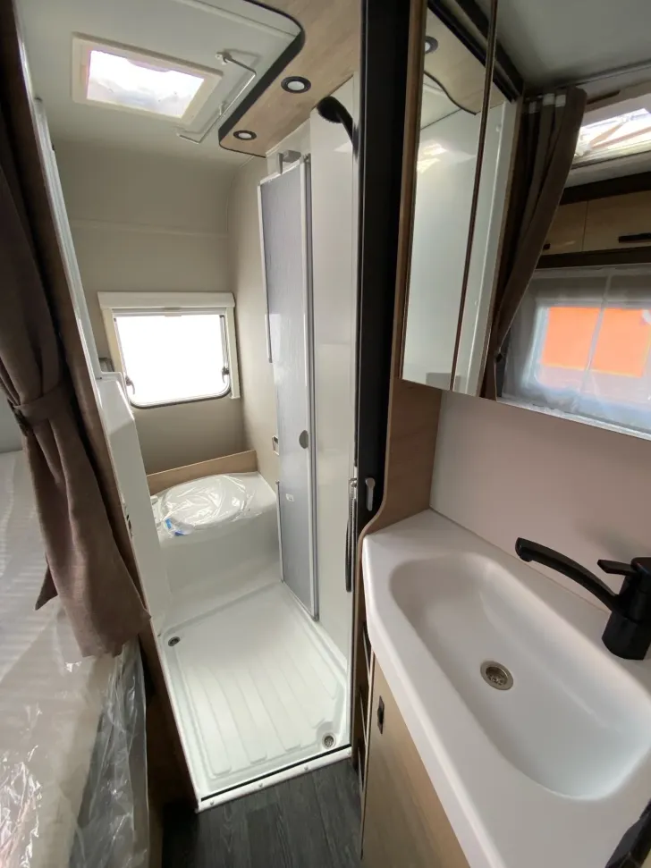 Fahrzeugbild Weinsberg CaraCompact EDITION PEPPER 600 MF Licht u. Sicht Paket #15