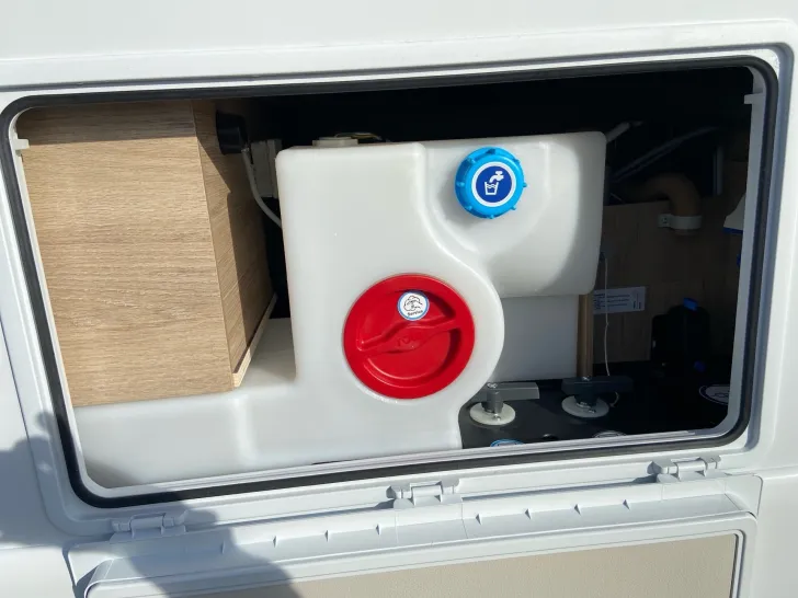Fahrzeugbild Weinsberg CaraCompact EDITION PEPPER 600 MF Licht u. Sicht Paket #22
