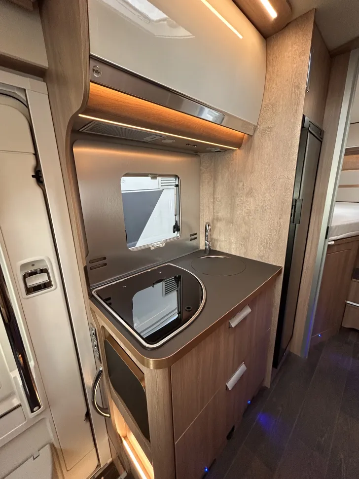 Fahrzeugbild Laika Ecovip L 3009 *Mietfahrzeug* #5