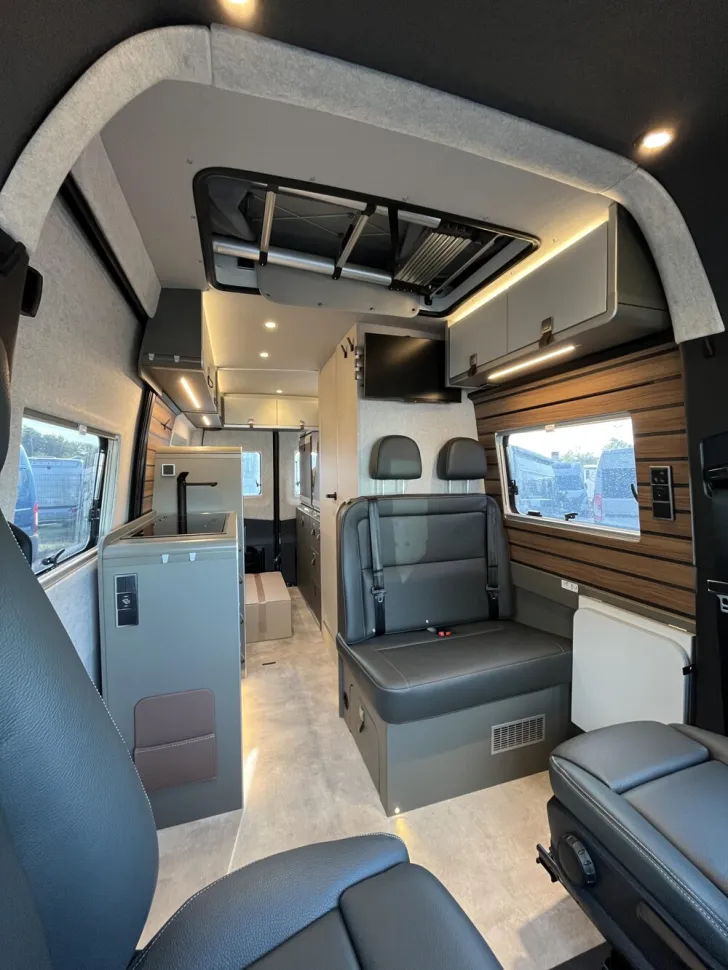 Fahrzeugbild Hymer Camper Van Camper Van Grand Canyon Mercedes Xperience #7