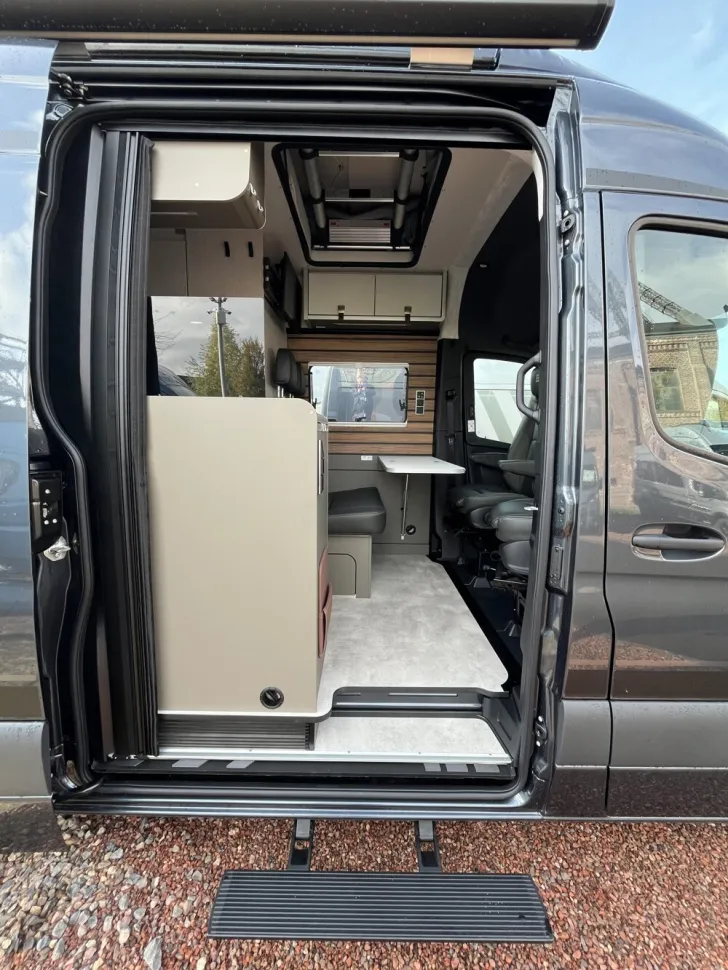 Fahrzeugbild Hymer Camper Van Camper Van Grand Canyon Mercedes Xperience #15