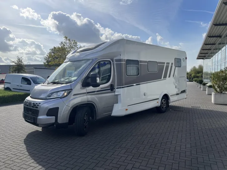Fahrzeugbild Carado T 447 #4