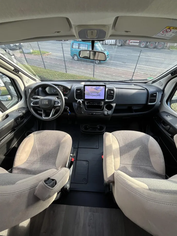 Fahrzeugbild Carado T 447 #15