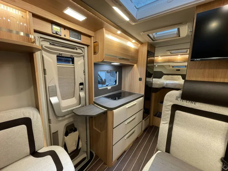 Fahrzeugbild Knaus SKY TI 650 MEG IC-LINE +ABVERKAUF+ #16