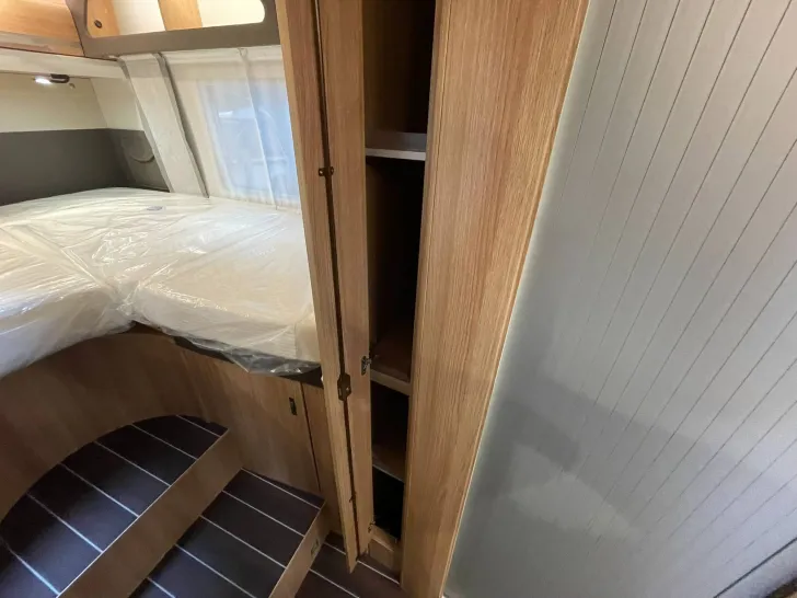 Fahrzeugbild Knaus SKY TI 650 MEG IC-LINE +ABVERKAUF+ #31