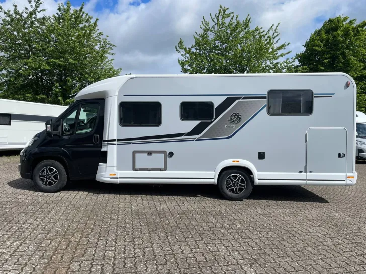 Fahrzeugbild Knaus SKY TI 700 MEG IC-LINE +ABVERKAUF+ #6