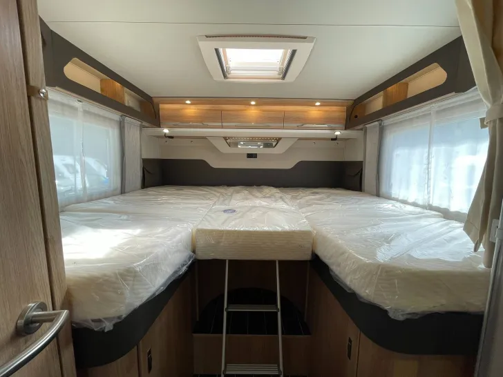 Fahrzeugbild Knaus SKY TI 700 MEG IC-LINE +ABVERKAUF+ #26