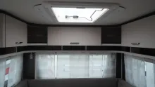 Fahrzeugbild Dethleffs c-go 475 FR /Mod.23/Duschausstattung #15