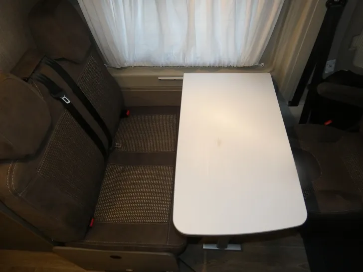 Fahrzeugbild Pössl D-Line 2Win Plus - Aufstelldach, Autom. uvm. - #10