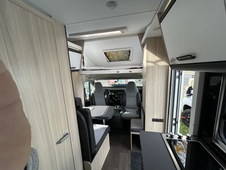 Fahrzeugbild Adria Alkoven (2023) A60 SP - top Zustand, viel #4