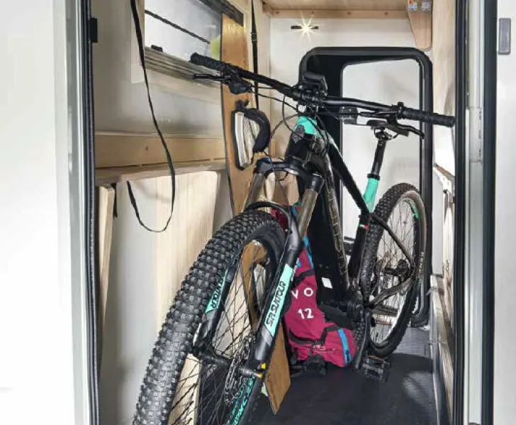 Fahrzeugbild Adria Alkoven (2023) A60 SP - top Zustand, viel #11