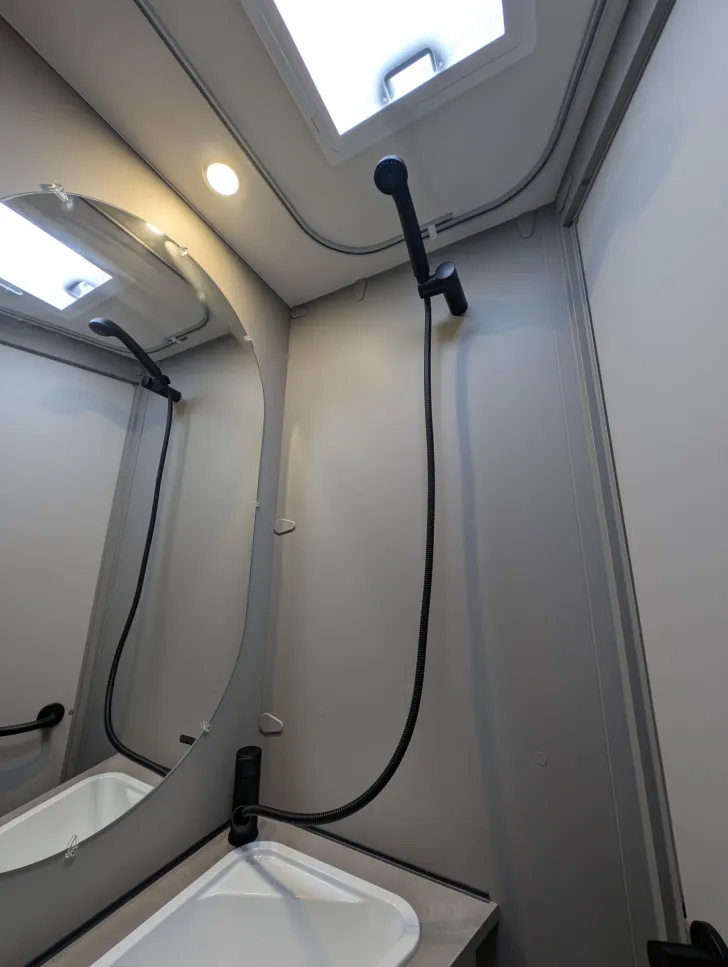 Fahrzeugbild LMC Sassino 470 K MOVER|DUSCHE|6 BETTEN #12