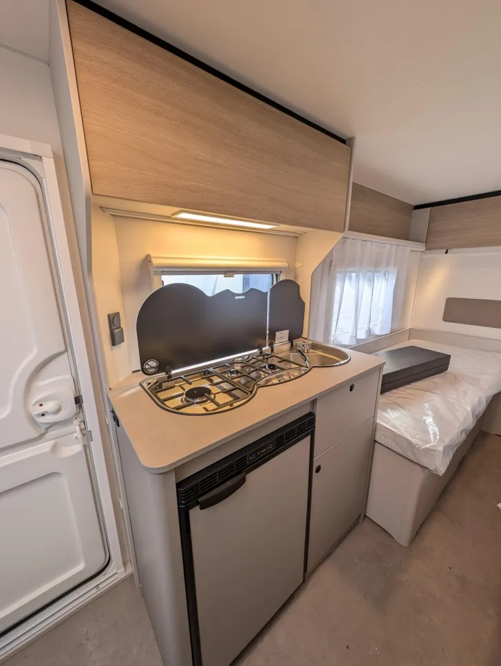 Fahrzeugbild LMC Sassino 460 E MOVER|DUSCHE|3 BETTEN #11